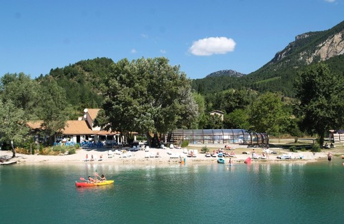 Chatillon-en-Diois House | Camping Le Lac Bleu* - Family Classic mobile home 3 rooms for 4 people
