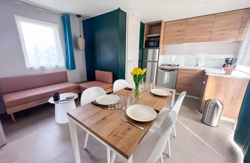 Villevaude RV Rental | Camping Le Parc de Paris