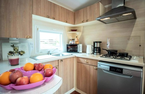 Severac-le-Chateau House | Camping les Calquieres* - Mobile Home Sunny 3 Rooms 4 People + dishwasher