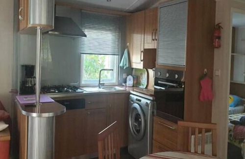 Estang House | Camping Les Lacs De Courtès*** - Mobil home Grand Confort 3 Pièces 4 Personnes