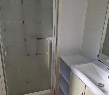 Cabrieres-dʼAigues Other | Camping Onlycamp Les Chênes Verts