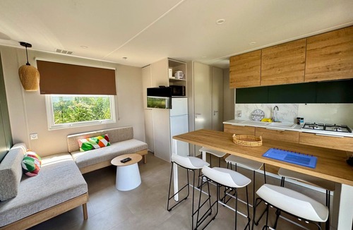 Bouillon House | Camping Papillon Bouillon - Familie 14 by Interhome