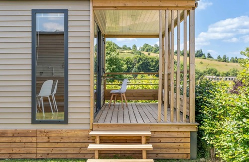 Bouillon House | Camping Papillon Bouillon - Vakantiehuis Premium by Interhome