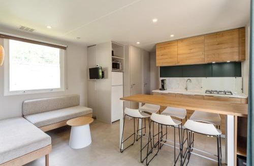 Bouillon Ski Chalet | Camping Papillon Bouillon - Vakantiehuis Familie 6P