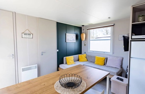 Kinrooi House | Camping Papillon Kinrooi – 118 by Interhome