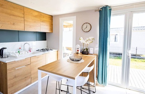 Kinrooi House | Camping Papillon Kinrooi – 118 by Interhome
