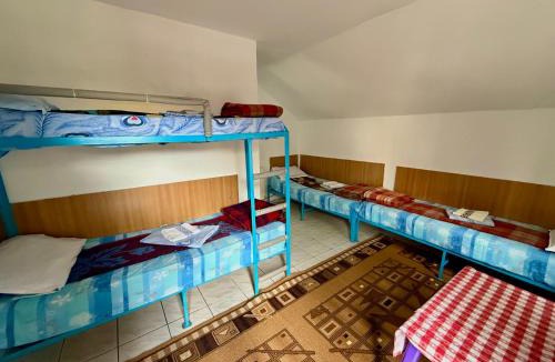 Onesti Resort | Camping Paradisul Soferilor