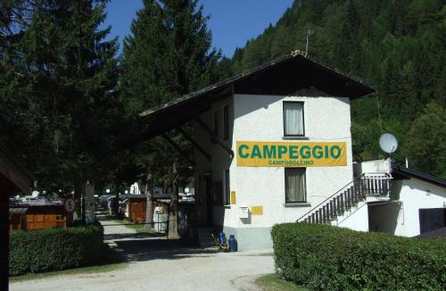Valtellina Apartment | Campodolcino Camping