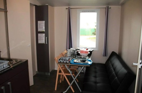 Chateauroux House | Campsite Le Rochat-Belle-Isle * - Mobilhome Privilege (2 bedrooms with terrace) 5 people
