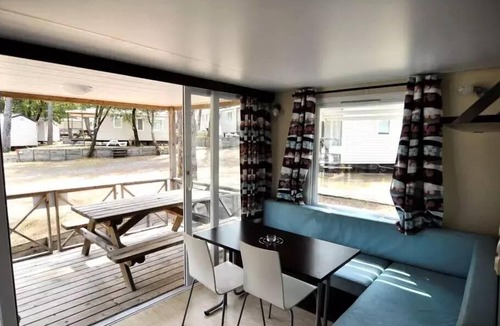 Chateauroux House | Campsite Le Rochat-Belle-Isle * - Mobil home Duo 31m2 (2 bedrooms in front of the river) 6 people