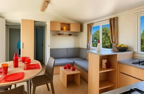 Saint-Nazaire House | Campsite Les Flamants Roses * - Cottage 4 Rooms 6/8 Persons Air-conditioned + TV