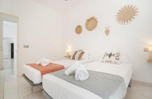 Santa Eulalia del Rio Villa | Can Drago