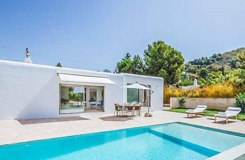 Cap Martinet Villa | Can Emma - Two Bedroom Villa, Sleeps 4