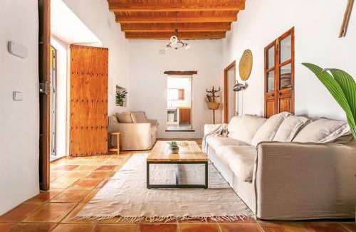 Sant Rafael de Sa Creu Villa | CAN FERRER Authentic payesa house