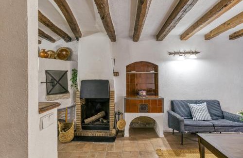 Montiro House | Can Roca