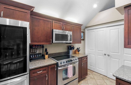 Port Clinton House | Canal-Front/Dock, Deck & Near Lake Erie