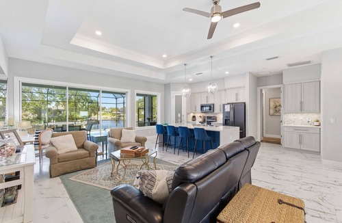 Palm Harbor House | Canal-front Home With Pool Dock Water Fun