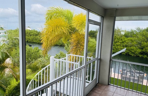 Big Pine Key House | Canal front pool home. Ocean side of Big Pine. Open water views.