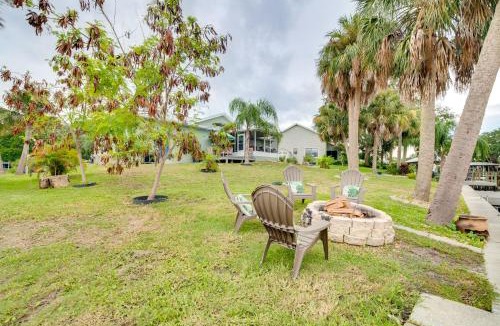 Dixie Shores House | Canal-Front Relaxation: Crystal River Home w/Dock