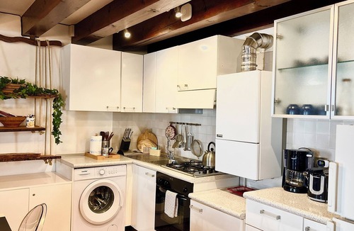 Cannaregio Apartment | Canal View