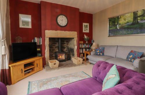Kildwick House | Canalside Cottage