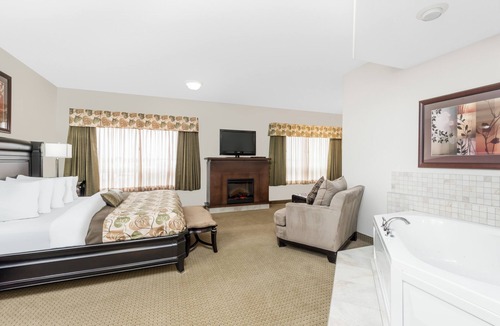 Olds Hotel | Canalta Olds