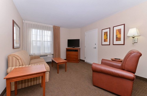 Big Flats Airport Hotel | Candlewood Suites Elmira Horseheads by IHG