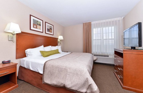 Big Flats Airport Hotel | Candlewood Suites Elmira Horseheads by IHG