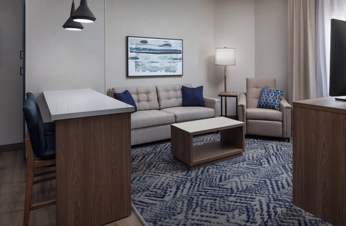 St. Robert Hotel | Candlewood Suites St Robert by IHG