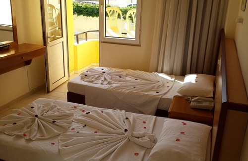 Kemer Cabin | Caner Hotel