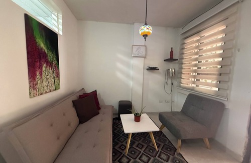 Cali Apartment | Caney Traveller House 101
