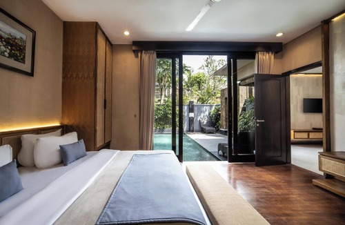 Padonan Villa | Canggu Circle Villa by Ini Vie Hospitality