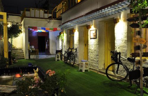 Chengguan District House | Cangwu Inn