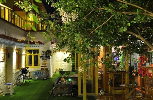 Chengguan District House | Cangwu Inn