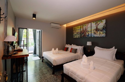 Trat Hotel | Canvas Family Home