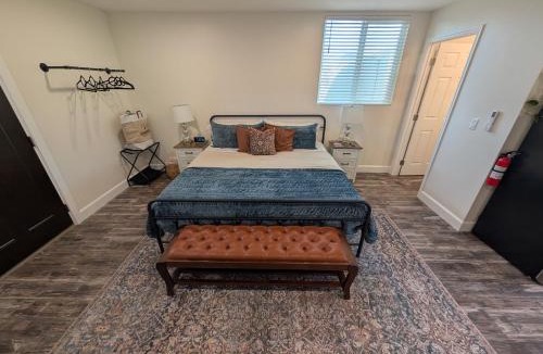 Hatch Apartment | Canyon Glow Retreat