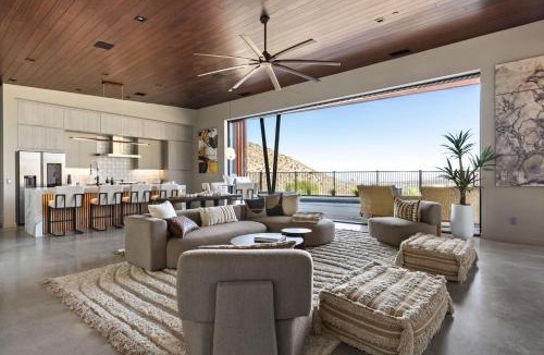 Yucca Valley House | Canyon Ridge by Fieldtrip Modern IndoorOutdoor Oasis w Views