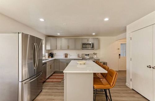 Little Rock Canyon House | Canyon View Cottage | Backyard | Free Massage*