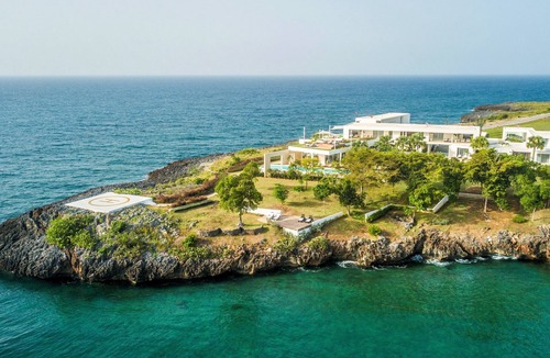El Limon Villa | Cap el Limon, Oceanfront 6-Bedroom Villa Noah with Pool
