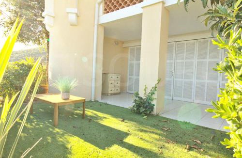 Cap Esterel Apartment | Cap Esterel : 2 pièces jardin, accès piscines - FR-1-504-567
