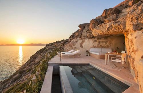 Cala Blava Hotel | Cap Rocat, a Small Luxury Hotel of the World