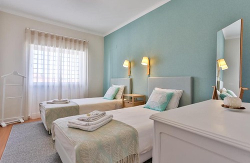 Charneca de Caparica e Sobreda Villa | Caparica Beach Villa