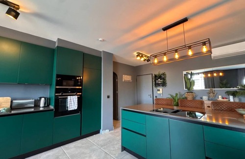 Costa de Caparica House | Caparica Surf Retreat