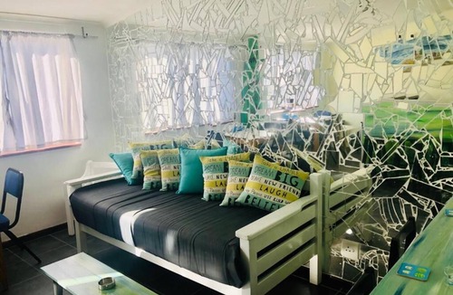 Muizenberg Hotel | Cape Capsules