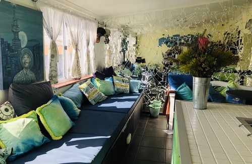 Muizenberg Hotel | Cape Capsules