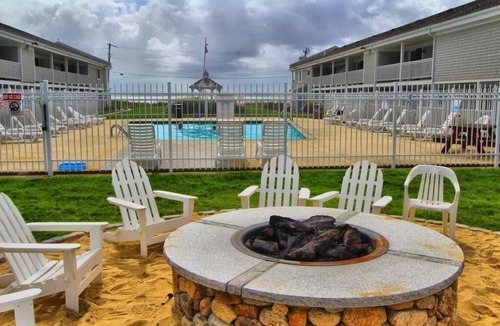 Mara Vista Apartment | Cape Cod Beachfront Studio Condo,Falmouth MA Available July 10-17, 2026 7 nights
