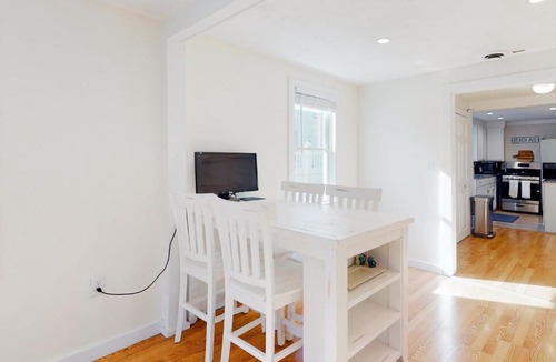 Falmouth House | Cape Cod Charmer