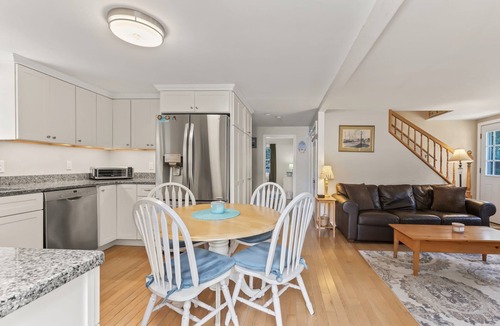 East Harwich House | Cape Cod Cottage Near Beaches & Bike Trail