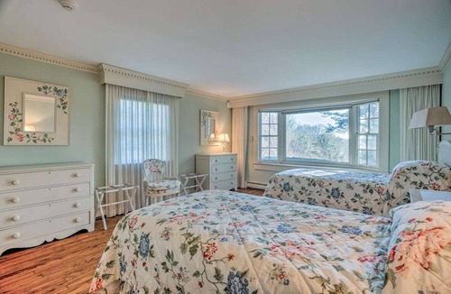 East Orleans Cottage | Cape Cod Cottage on Private Family Estate minutes from the Beach,