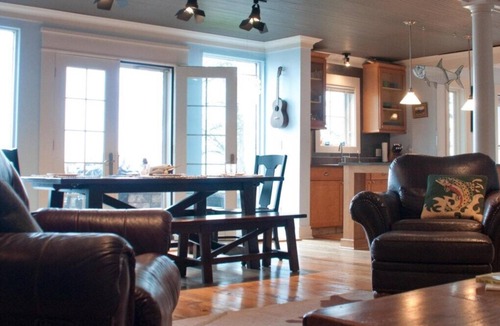 Pelican Rapids House | Cape Cod with amazing views of Big Pelican Lake